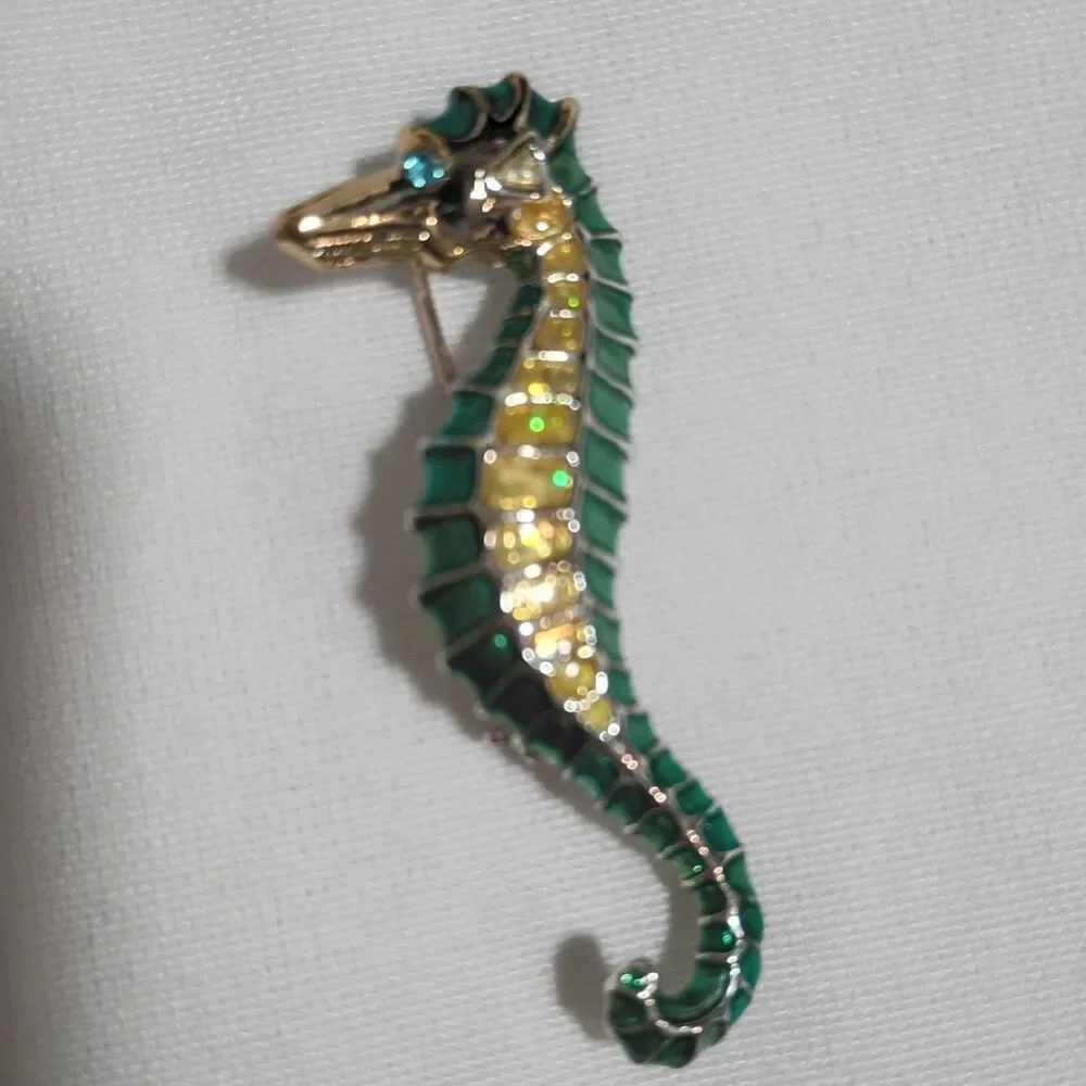 Time and Tide Sealife Pin Seahorse Silvertone with Teal and Gold Enamel Brooch